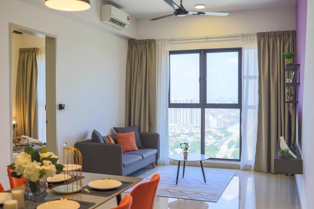 Conveniently Located Trion Kl Premium Amenities Pangsapuri Kuala Lumpur